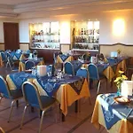 Hotel Mondial 