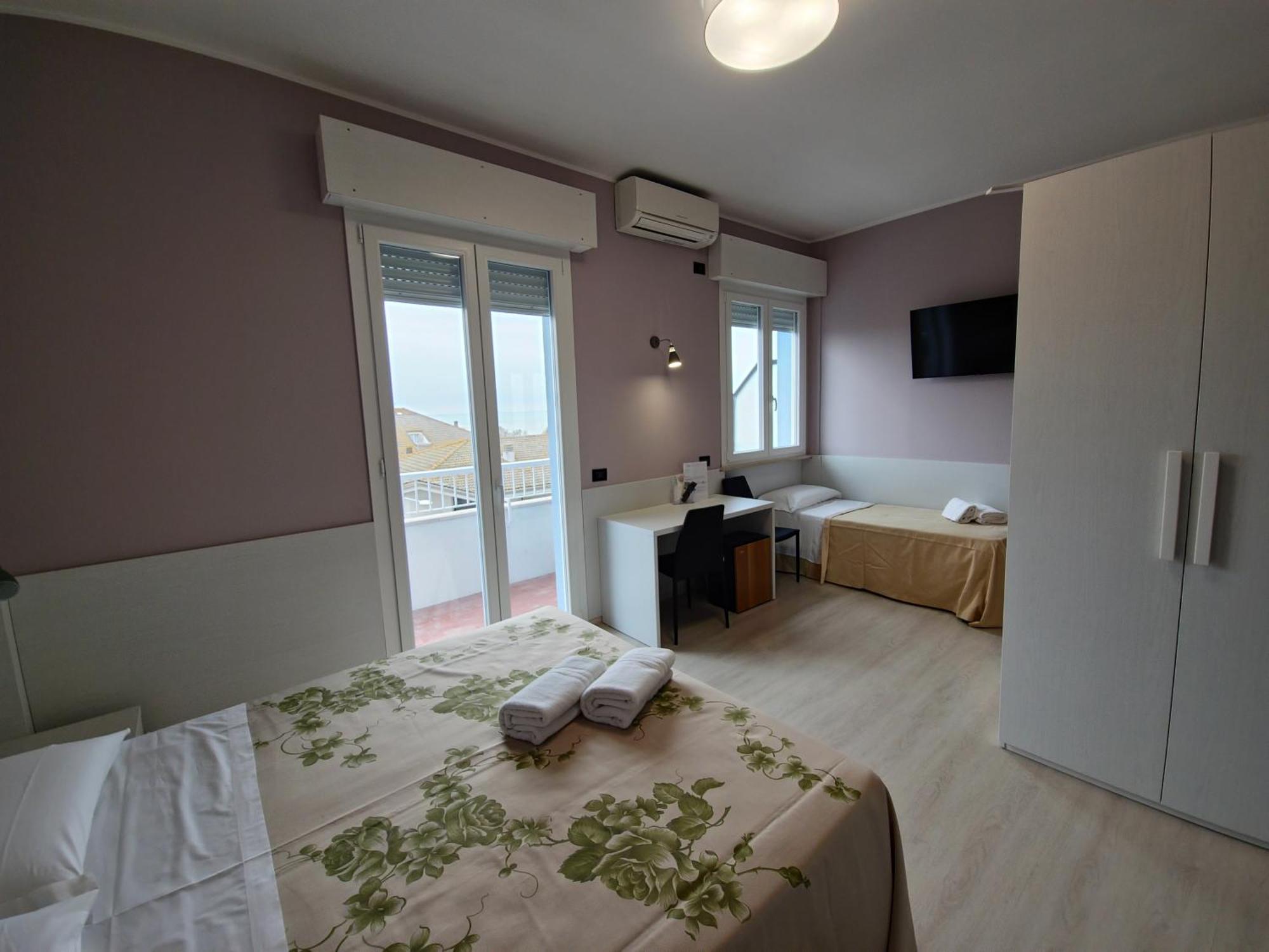 Mondial Hotel