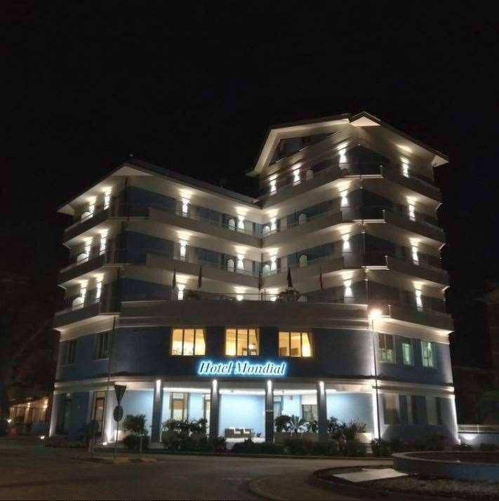 Hotel Mondial